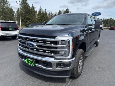 Photo of a 2025 Ford F-350 Super Duty 4X4 Lariat 4DR Crew Cab 6.8 FT. SB SRW Pickup for sale