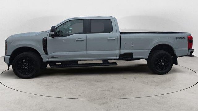 2025 Ford F-350 Super Duty XLT