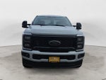 2025 F-350 Super Duty Thumbnail 8
