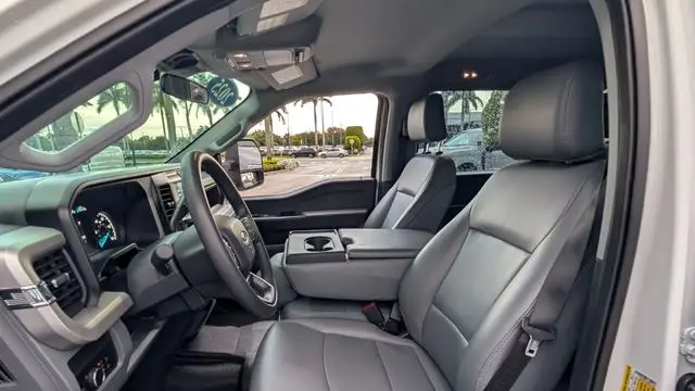 2025 Ford F-350 Super Duty King Ranch