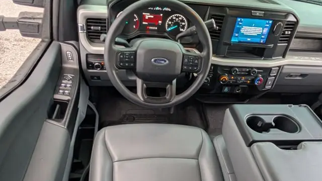 2025 Ford F-350 Super Duty King Ranch
