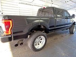 2017 F-350 Super Duty Thumbnail 4