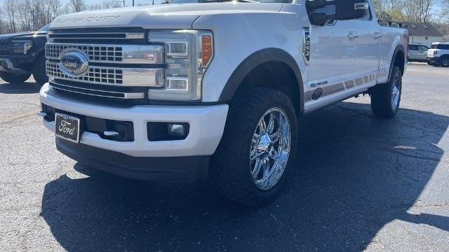 2017 Ford F-350 Super Duty XLT