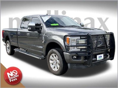 2017 Ford F-350 Super Duty 4X4 Platinum 4DR Crew Cab 6.8 FT. SB SRW Pickup