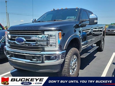 Photo of a 2019 Ford F-350 Super Duty 4X4 XLT 4DR Crew Cab 6.8 FT. SB SRW Pickup for sale