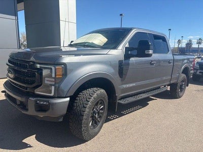 2022 Ford F-350 Super Duty 4X4 Lariat 4DR Crew Cab 6.8 FT. SB SRW Pickup