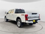 2022 F-350 Super Duty Thumbnail 3