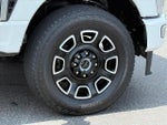 2024 F-350 Super Duty Thumbnail 9