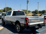 2024 F-350 Super Duty Thumbnail 4