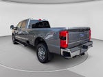 2024 F-350 Super Duty Thumbnail 3