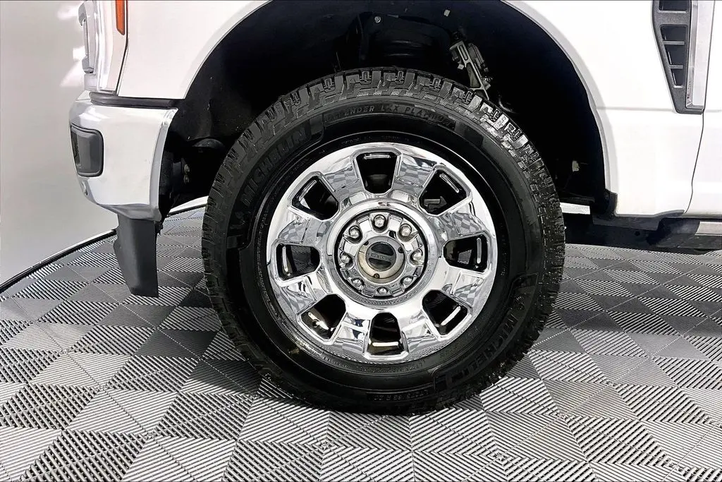 2024 Ford F-350 - $75,451