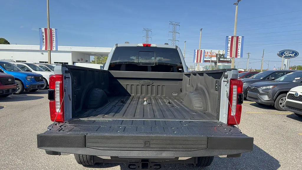 2024 Ford F-350 Super Duty XLT