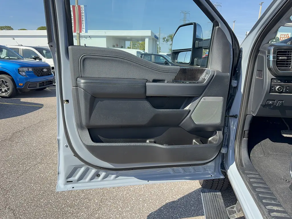 2024 Ford F-350 - $79,996