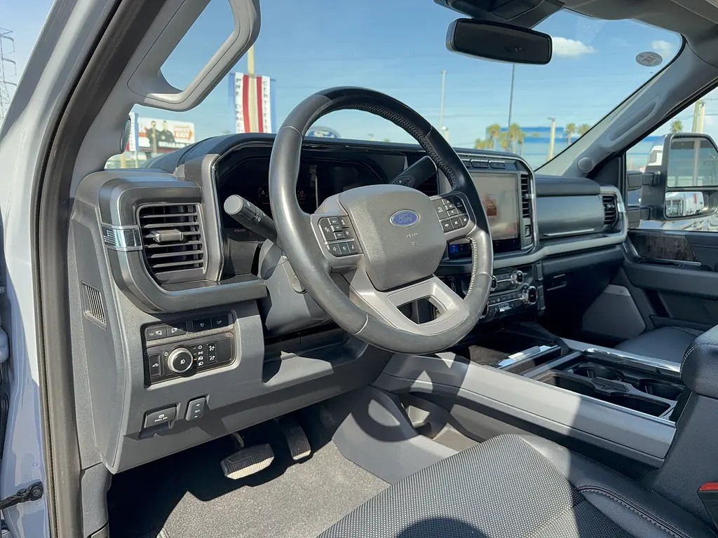 2024 Ford F-350 - $79,996