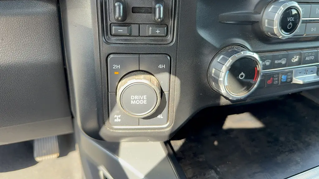 2024 Ford F-350 Super Duty XLT