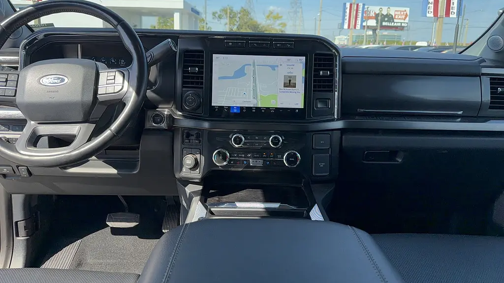2024 Ford F-350 Super Duty XLT
