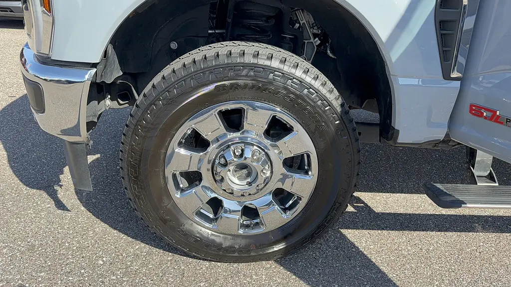 2024 Ford F-350 Super Duty XLT
