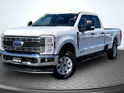 2024 Ford F-350 Super Duty 4X4 King Ranch 4DR Crew Cab 6.8 FT. SB SRW Pickup