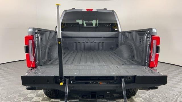 2024 Ford F-350 Super Duty Platinum