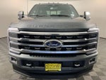 2024 F-350 Super Duty Thumbnail 2