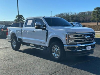 2024 Ford F-350 Super Duty 4X4 Lariat 4DR Crew Cab 6.8 FT. SB SRW Pickup