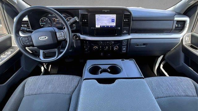 2025 Ford F-350 Super Duty King Ranch