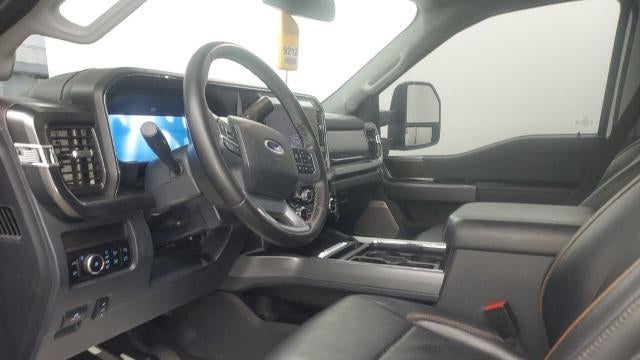 2025 Ford F-350 Super Duty King Ranch