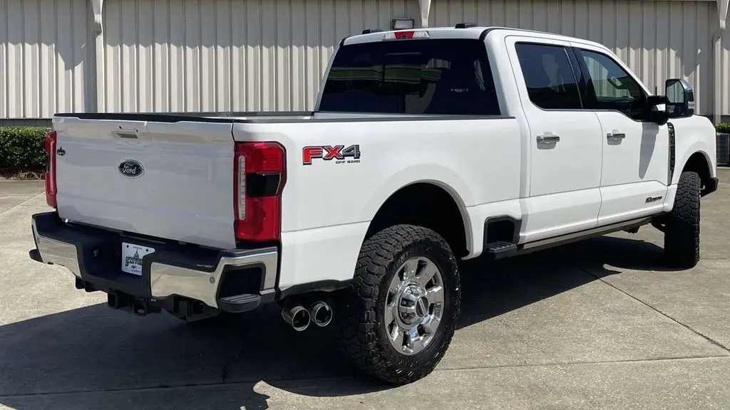 2025 Ford F-350 Super Duty King Ranch