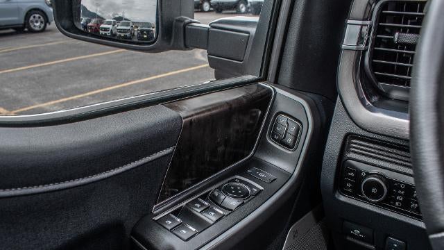 2025 Ford F-350 Super Duty XLT