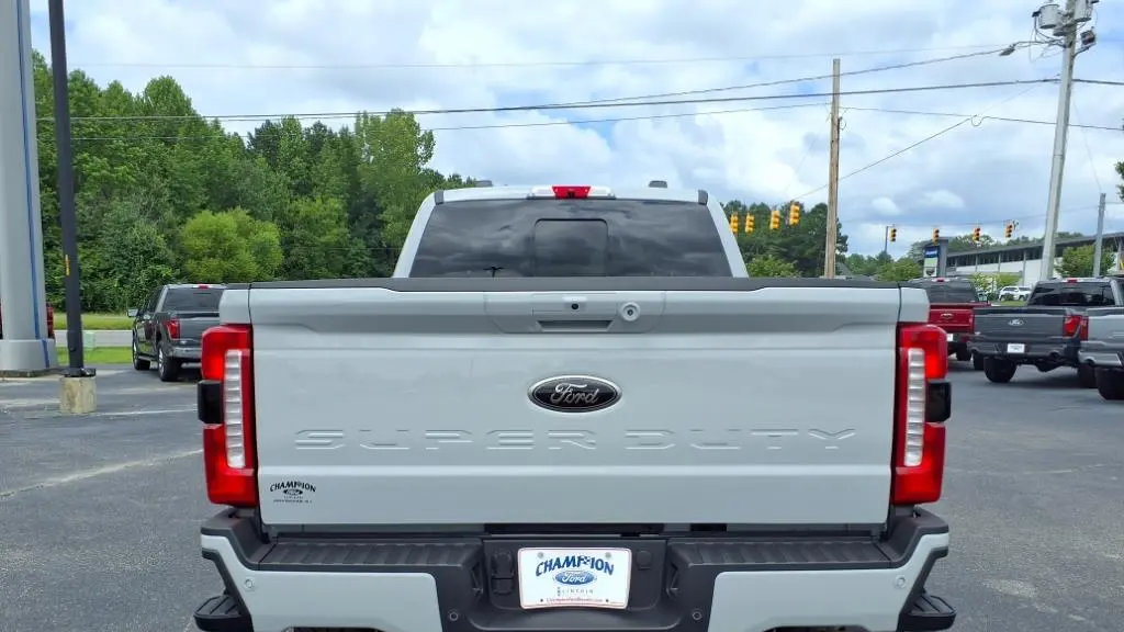 2025 Ford F-350 Super Duty King Ranch