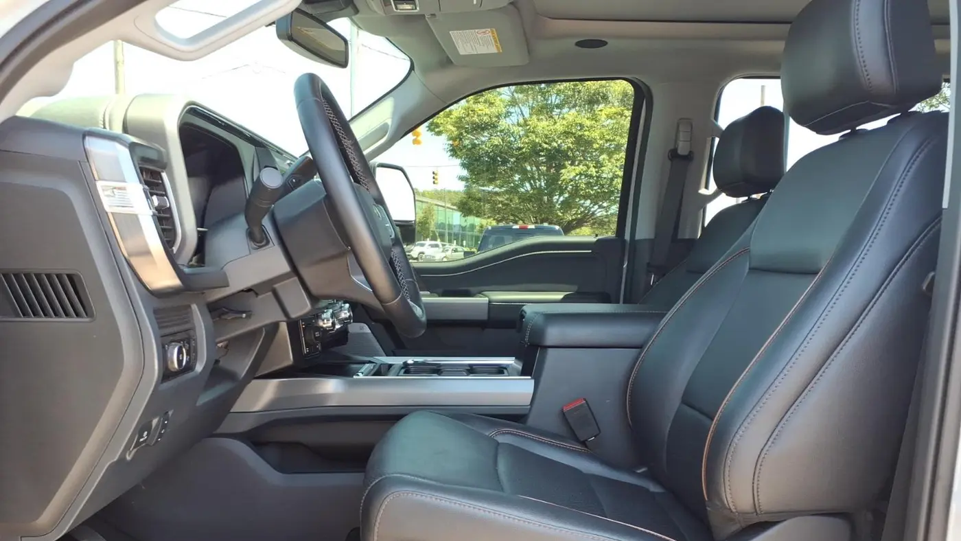 2025 Ford F-350 Super Duty King Ranch