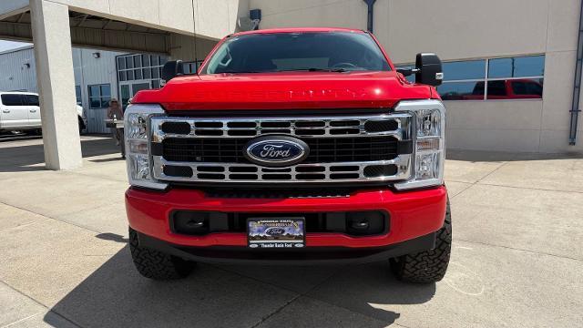 2026 Ford F-350 Super Duty Platinum