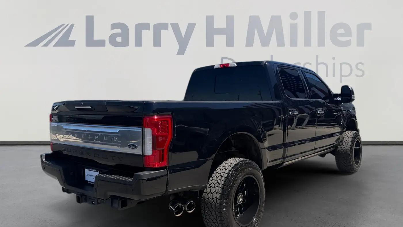 2019 Ford F-350 Super Duty Lariat
