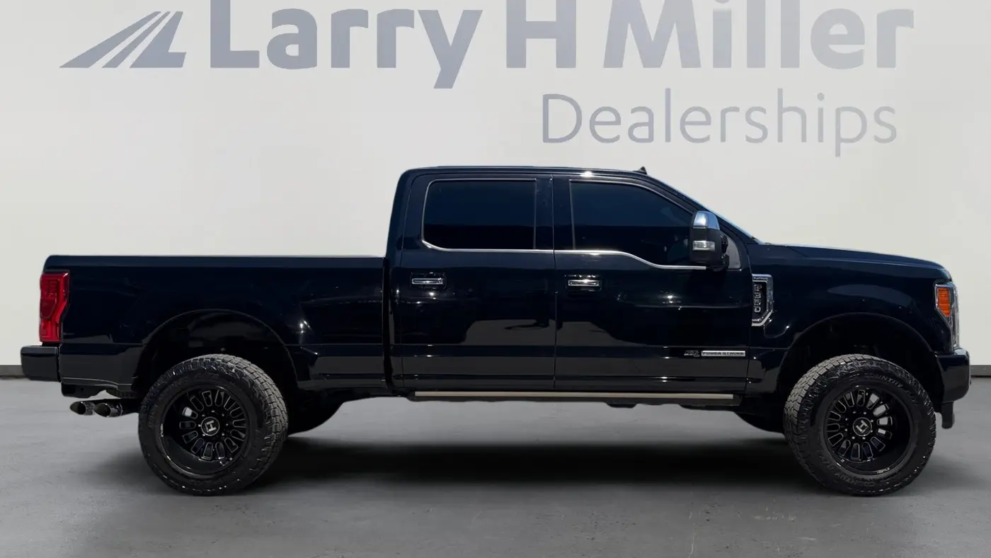 2019 Ford F-350 Super Duty Lariat