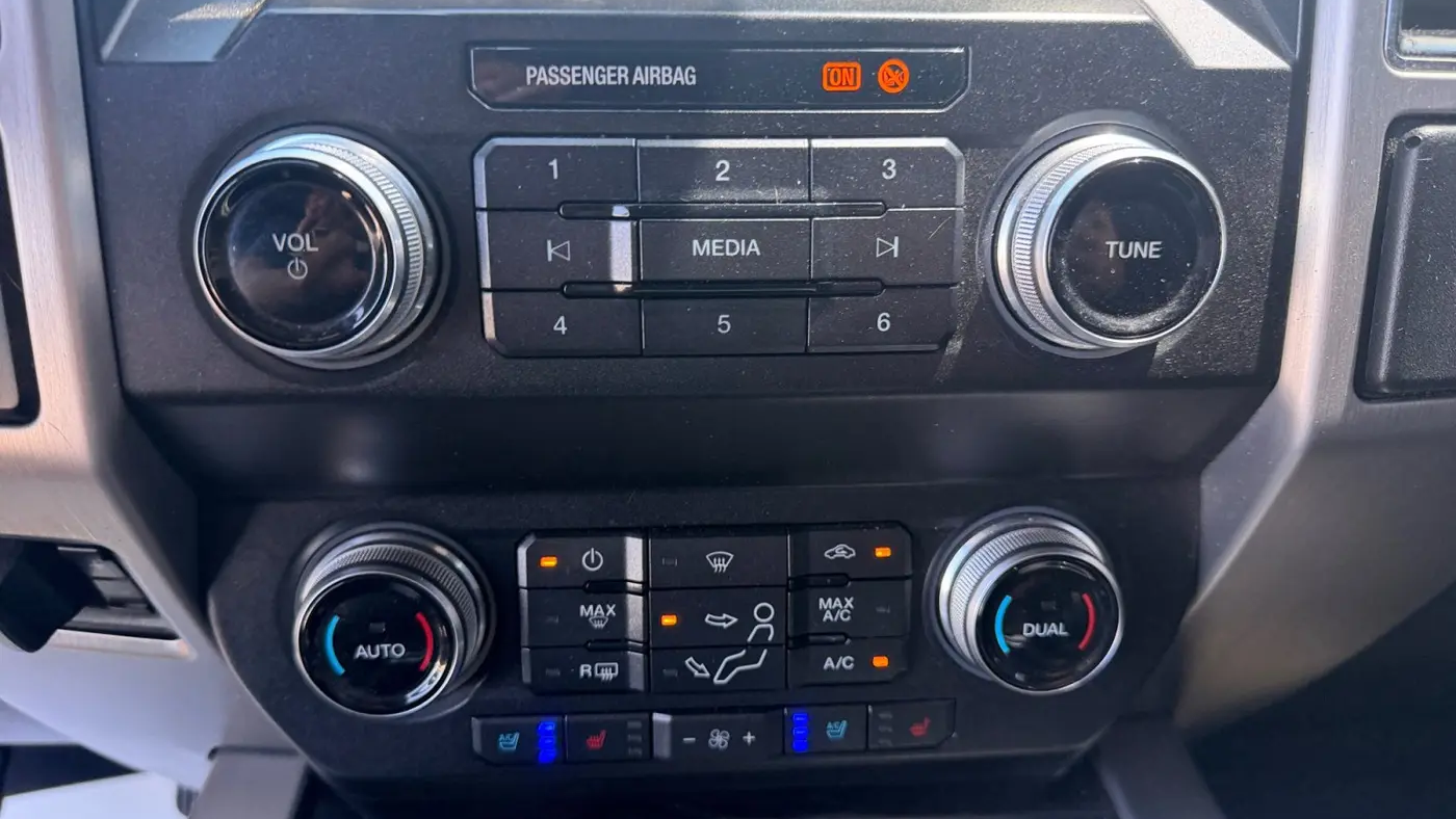 2019 Ford F-350 Super Duty Lariat