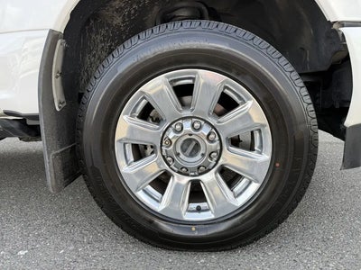 2019 Ford F-350 Super Duty 4X4 Platinum 4DR Crew Cab 6.8 FT. SB SRW Pickup