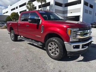 2019 Ford F-350 Super Duty with Ruby Red Metallic Tinted Clearcoat Exterior