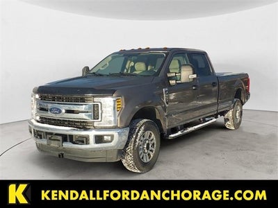 2019 Ford F-350 Super Duty 4X4 Lariat 4DR Crew Cab 8 FT. LB SRW Pickup