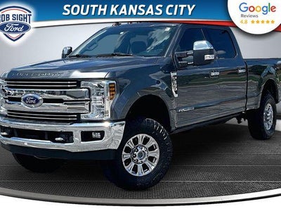 2019 Ford F-350 Super Duty 4X4 Lariat 4DR Crew Cab 8 FT. LB SRW Pickup