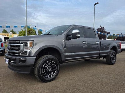 2022 Ford F-350 Super Duty 4X4 Platinum 4DR Crew Cab 8 FT. LB SRW Pickup