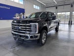 2023 F-350 Super Duty Thumbnail 2