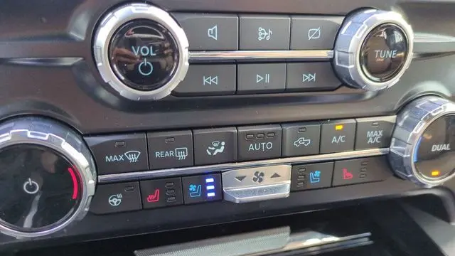 2023 Ford F-350 Super Duty King Ranch