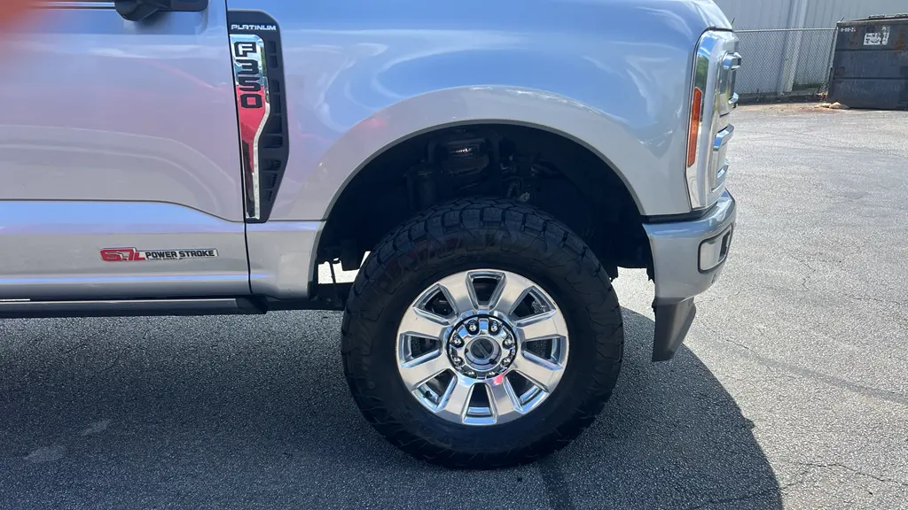2023 Ford F-350 Super Duty King Ranch