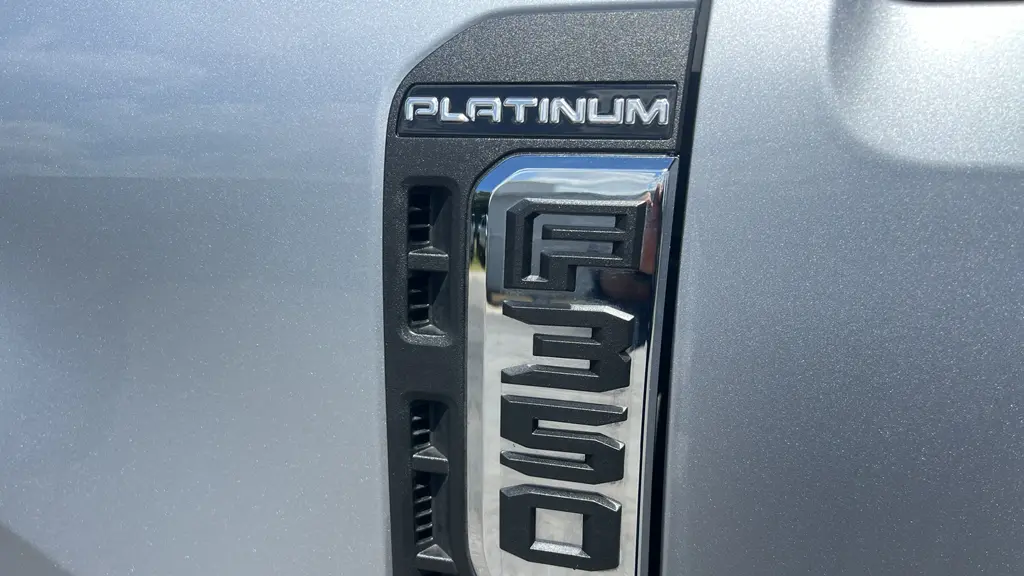 2023 Ford F-350 Super Duty King Ranch