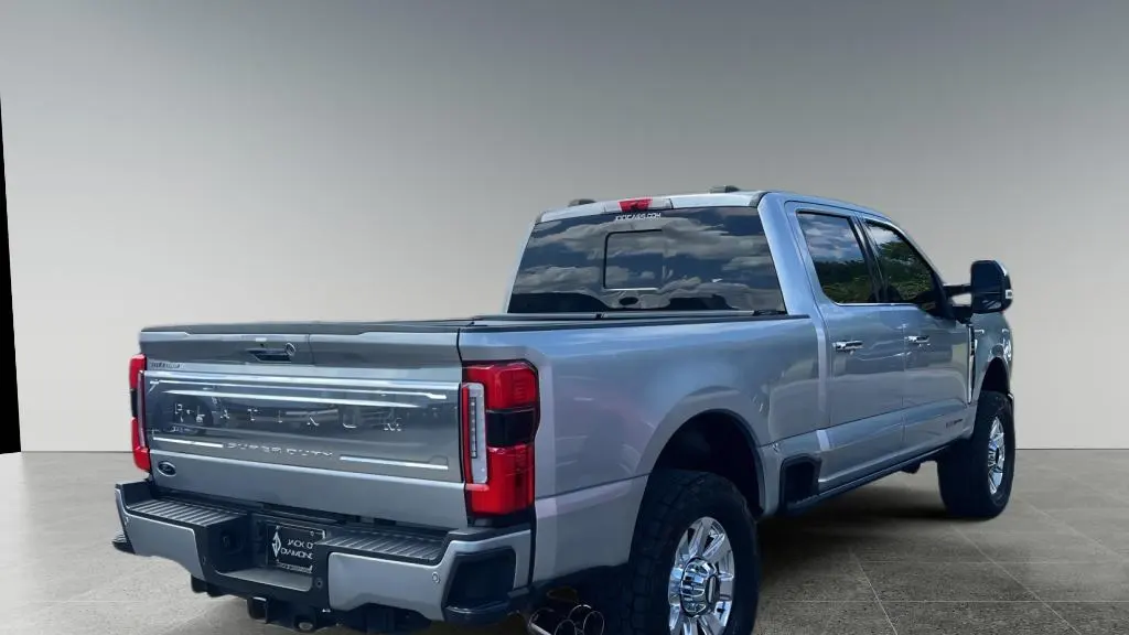 2023 Ford F-350 Super Duty King Ranch