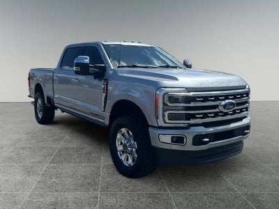 2023 Ford F-350 Super Duty 4X4 Platinum 4DR Crew Cab 8 FT. LB SRW Pickup