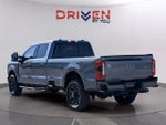 2024 F-350 Super Duty Thumbnail 3