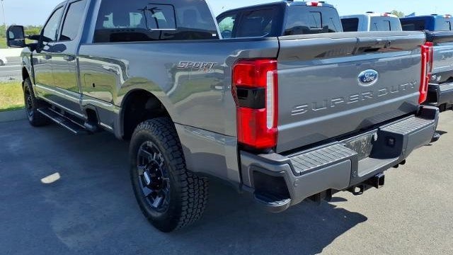 2024 Ford F-350 Super Duty XLT