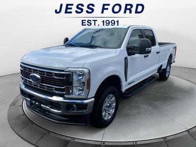 2024 Ford F-350 Super Duty 4X4 XLT 4DR Crew Cab 8 FT. LB SRW Pickup