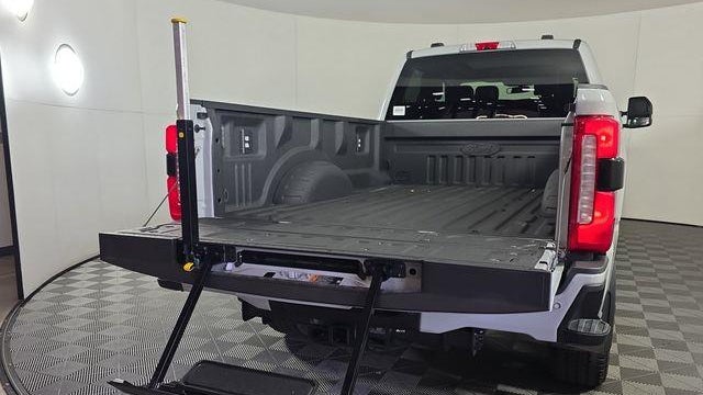 2025 Ford F-350 Super Duty King Ranch